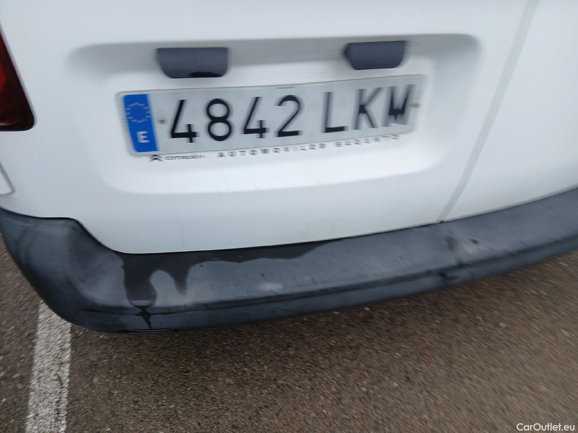  Citroen  Jumpy CITROEN  / 2016 / 4P / combi Talla M BlueHDi 88KW (120CV) 6v Confort #18