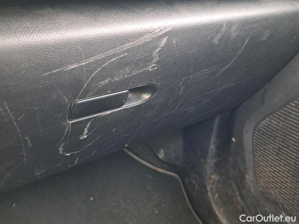  Renault  Kangoo RENAULT  Combi / 2021 / 5P / combi Life Edition One 1.5 Blue dCi 70kW(95CV) (IND)(AC) #21