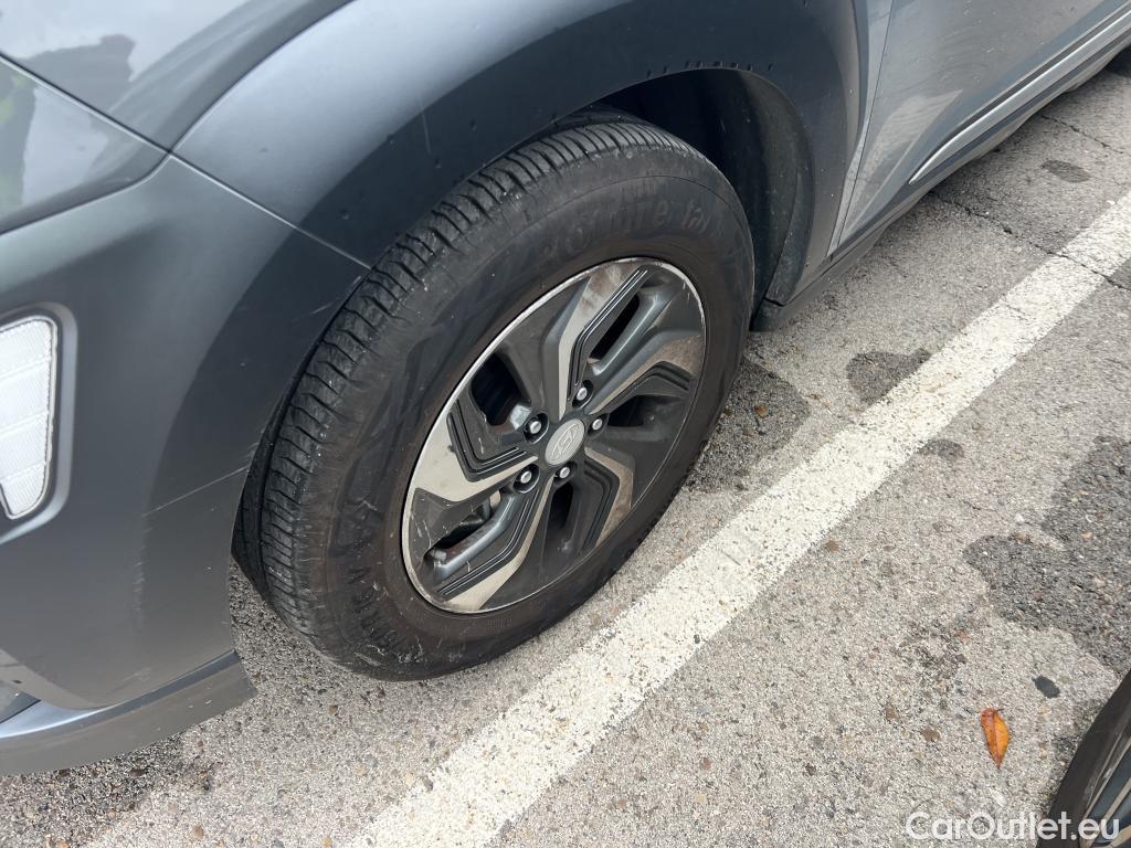  Hyundai  Konna HYUNDAI Kona / 2017 / 5P / todoterreno 1.6 GDI HEV SLE DCT #7