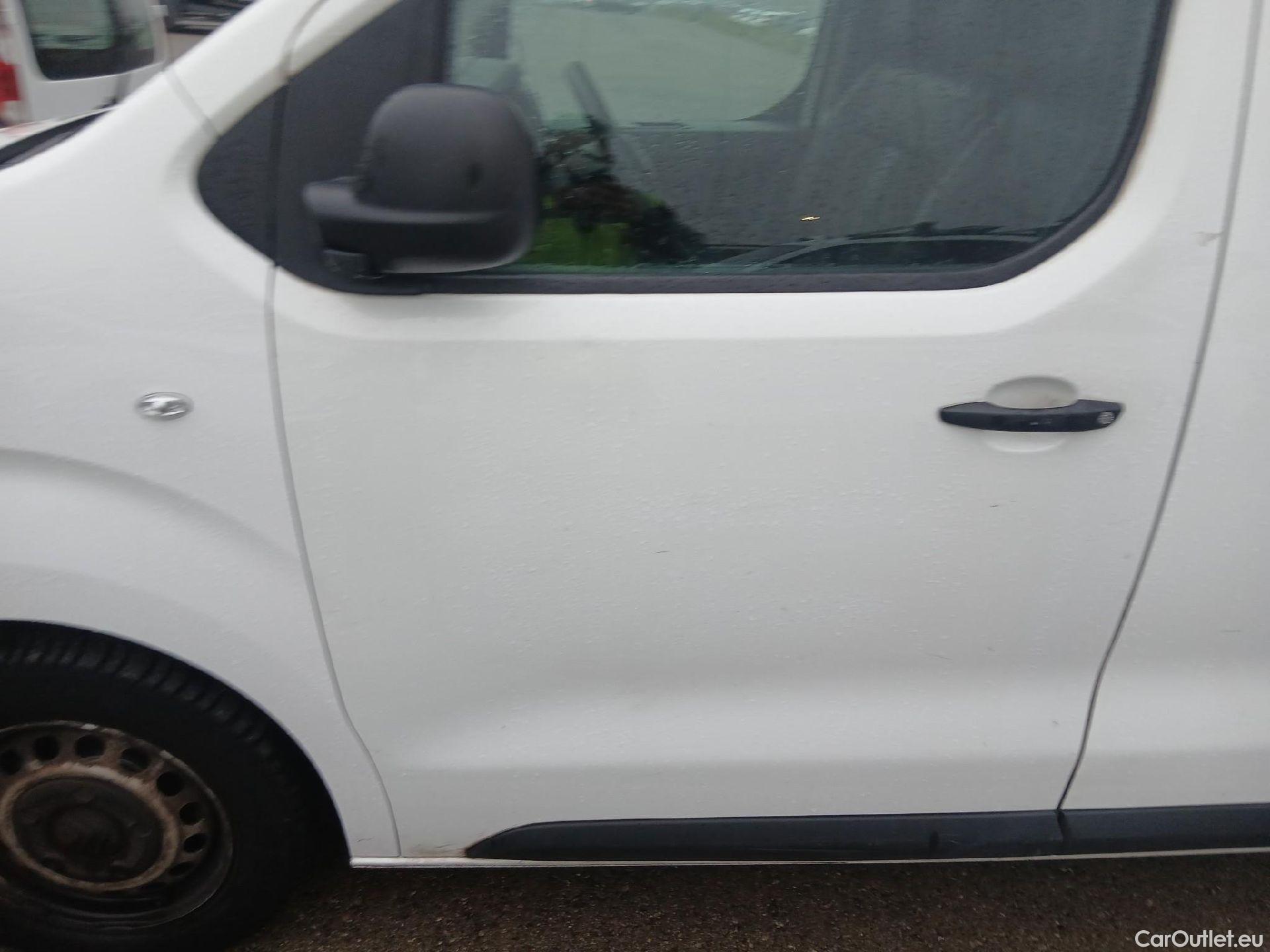  Citroen  Jumpy CITROEN  / 2016 / 4P / furgón Talla M BlueHDi 120 S&S 6v Club (CA) #6