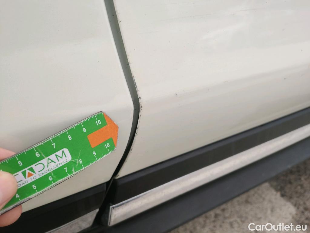  Nissan  X-Trail NISSAN  / 2017 / 5P / crossover 5P DIG-T 120 kW (160 CV) E6D DCT TEKNA #4