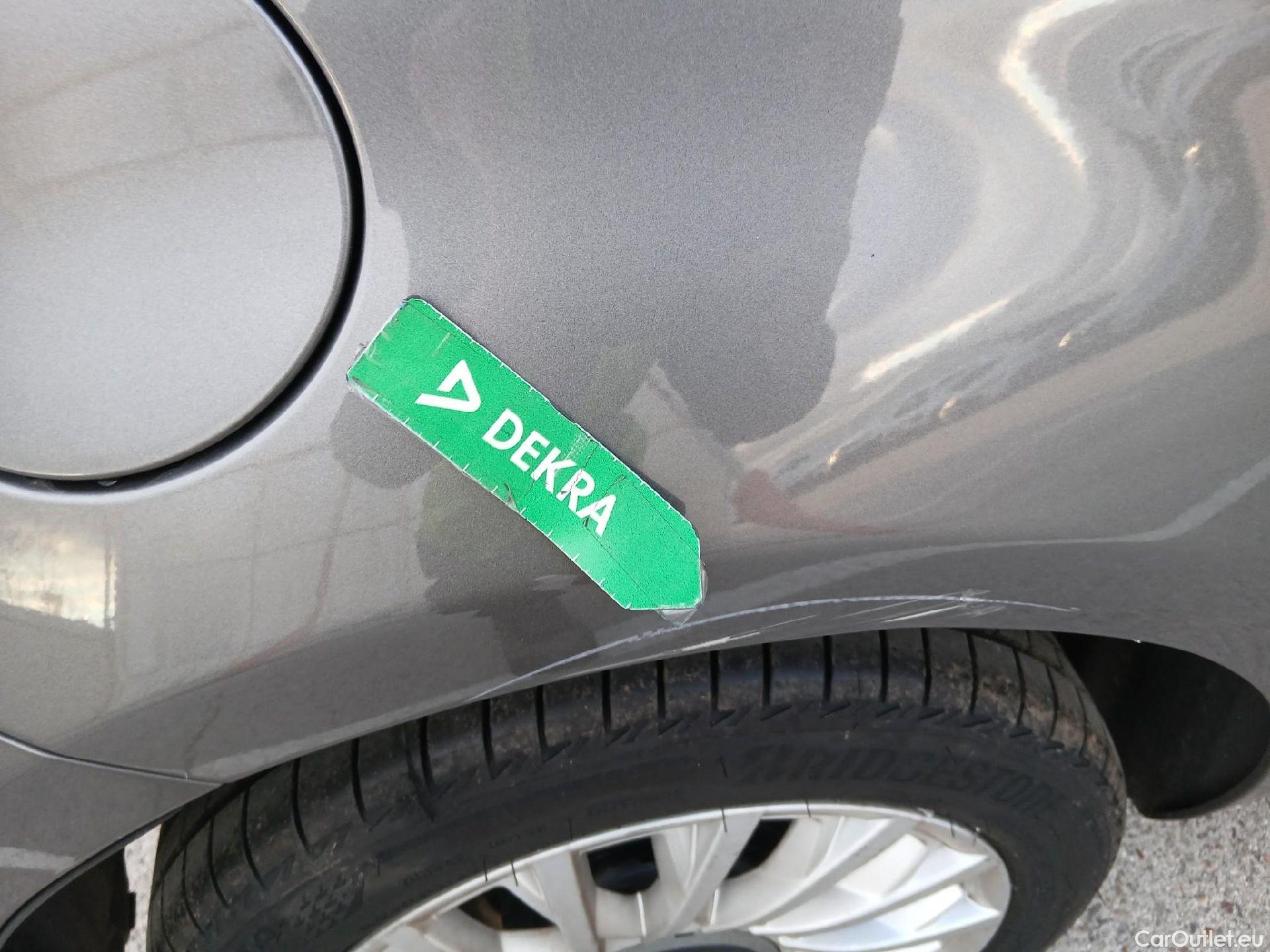  Fiat  500 FIAT  / 2015 / 3P / berlina con portón Lounge 1.2 8v 51KW (69 CV) (AC) #27