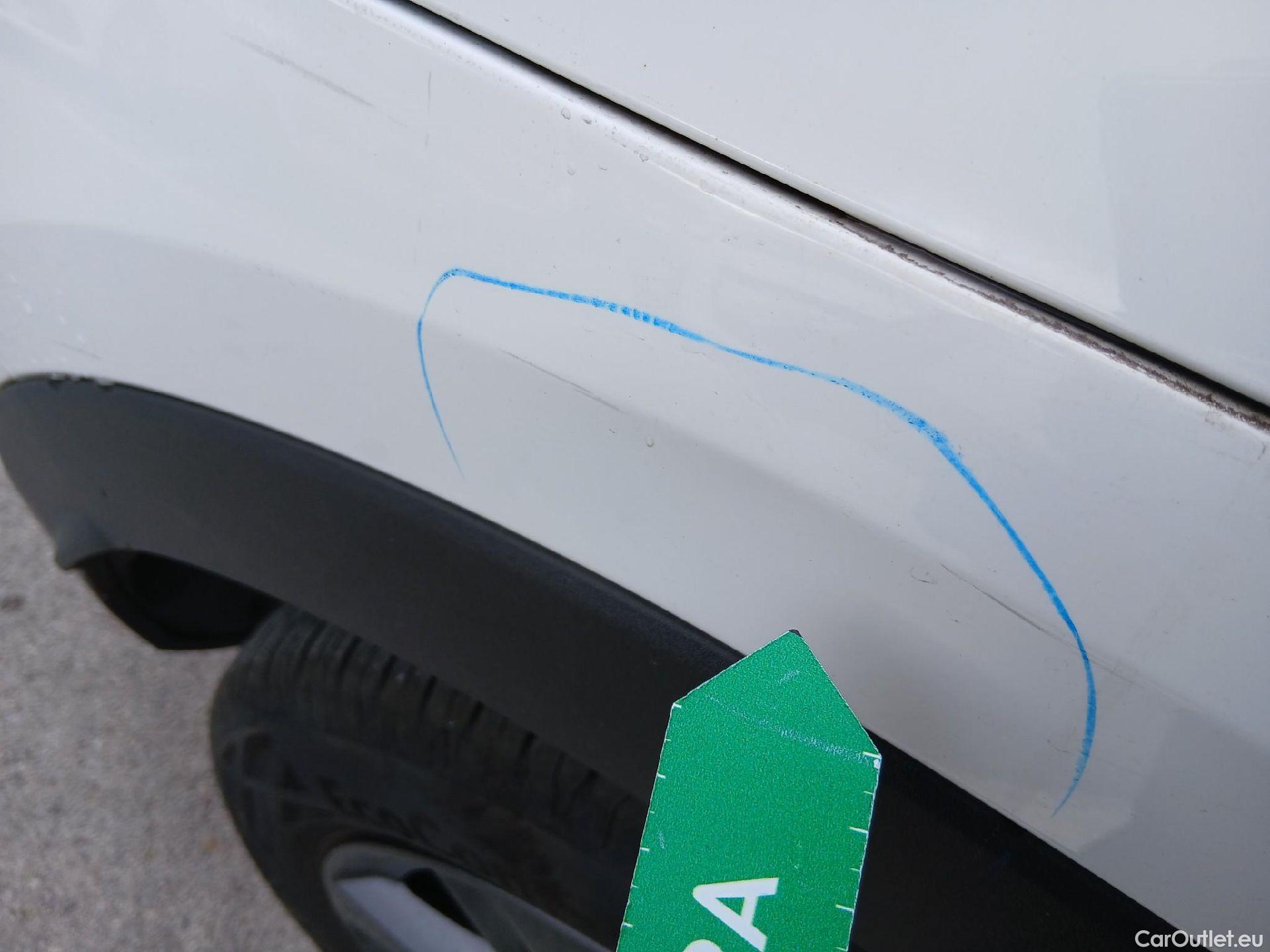  Opel   Grandland X OPEL Grandland / 2021 / 5P / todoterreno 1.5 CDTi Business Edition Auto #24