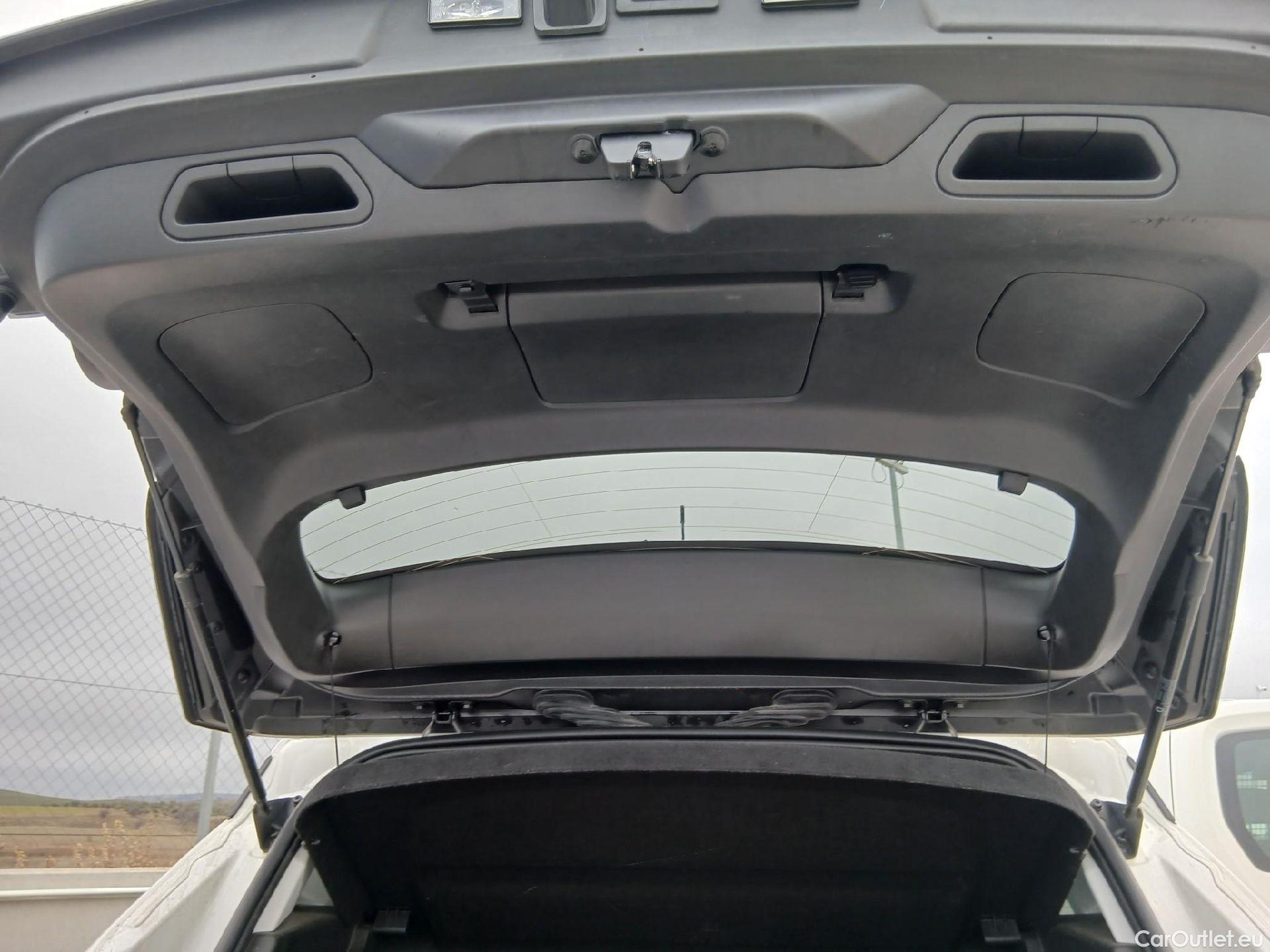  Opel   Grandland X OPEL Grandland / 2021 / 5P / todoterreno 1.5 CDTi Business Edition Auto #22