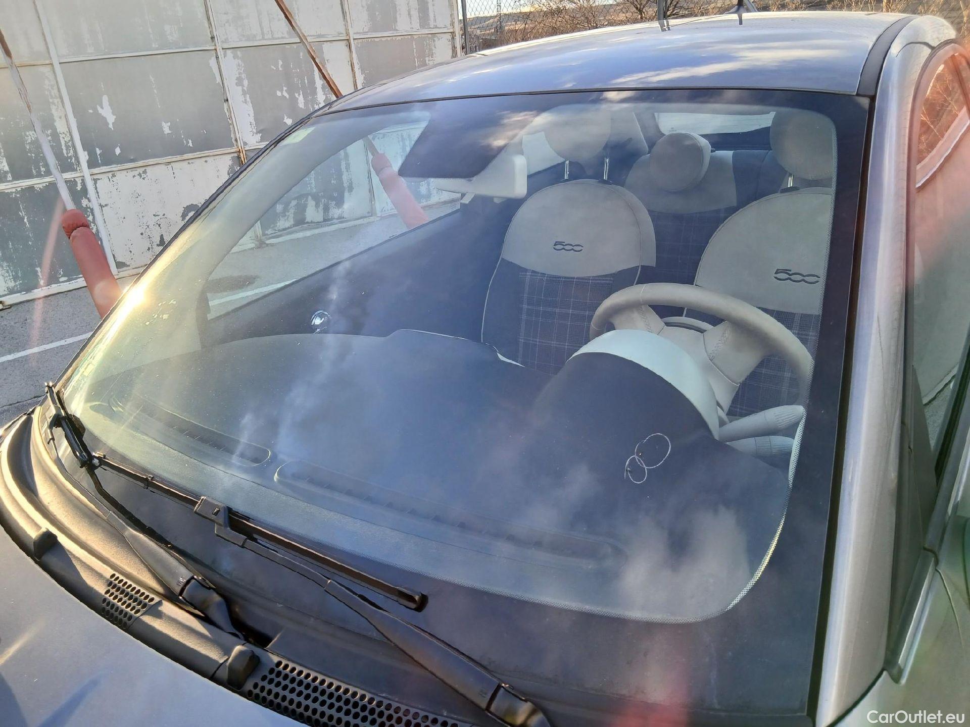  Fiat  500 FIAT  / 2015 / 3P / berlina con portón Lounge 1.2 8v 51KW (69 CV) (AC) #3