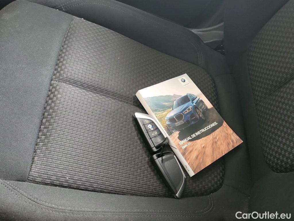  Bmw  X1 BMW  / 2019 / 5P / todoterreno sDrive18dA Corporate #4