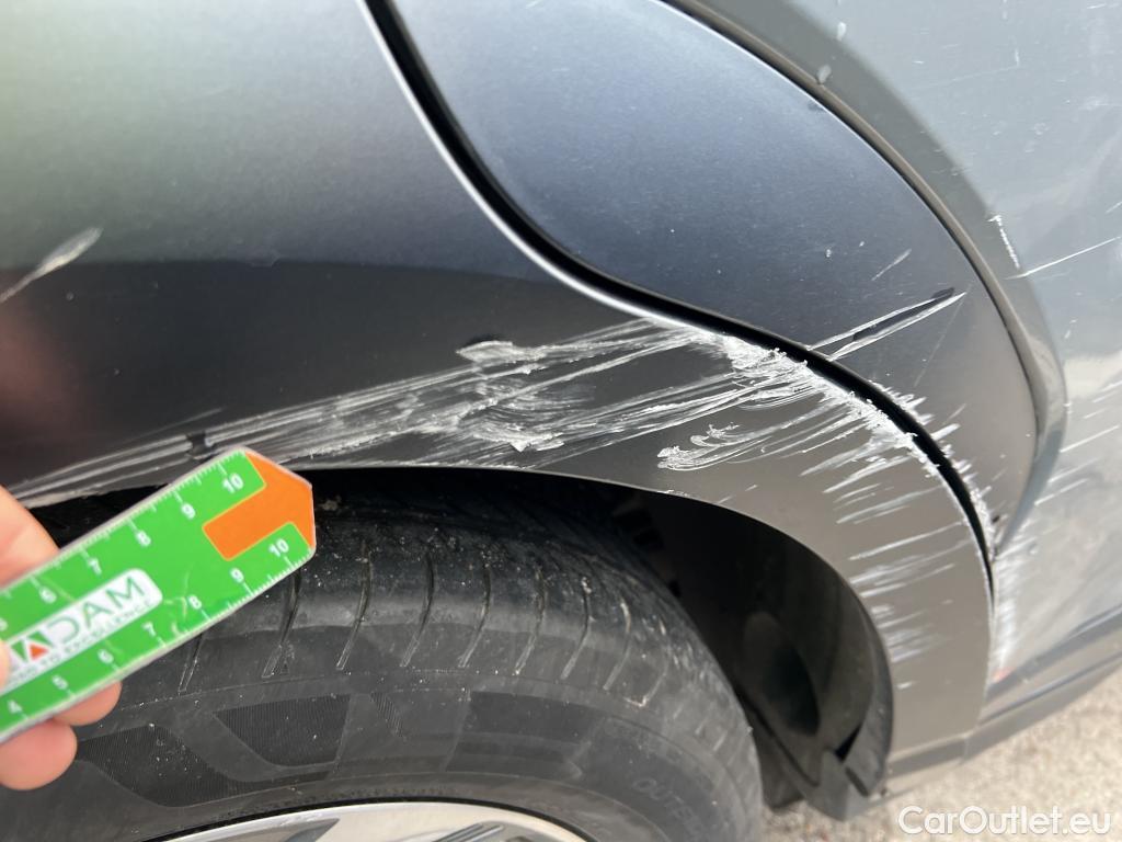  Hyundai  Konna HYUNDAI Kona / 2017 / 5P / todoterreno 1.6 GDI HEV SLE DCT #34