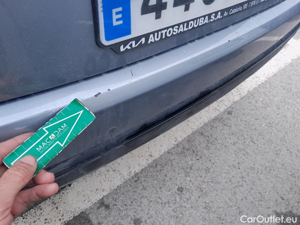  KIA  Sportage KIA  / 2018 / 5P / todoterreno 1.6 MHEV Black Edition 100kW (136CV) 4x2(SP) #28