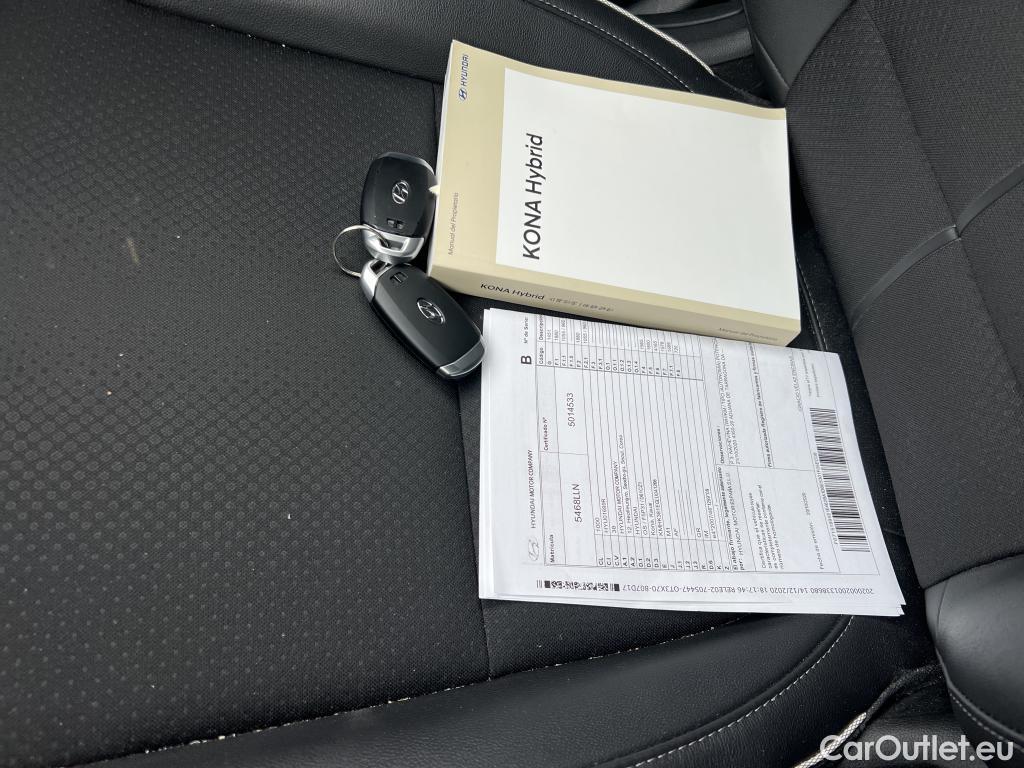  Hyundai  Konna HYUNDAI Kona / 2017 / 5P / todoterreno 1.6 GDI HEV SLE DCT #16