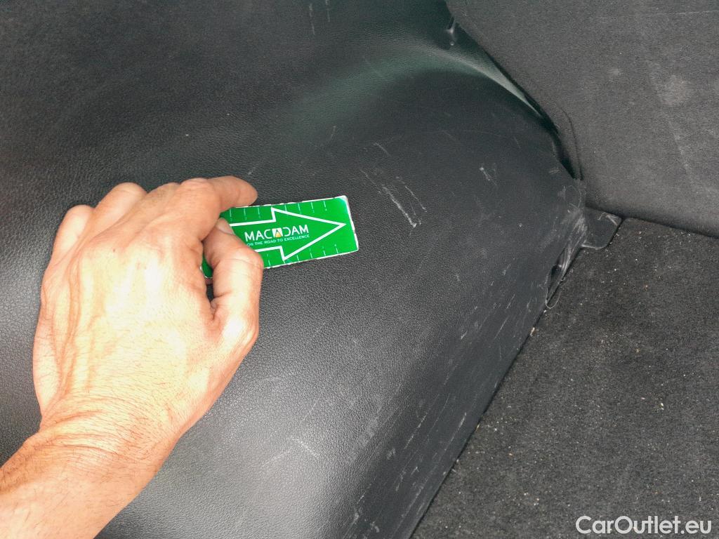  KIA  Sportage KIA  / 2018 / 5P / todoterreno 1.6 MHEV Black Edition 100kW (136CV) 4x2(SP) #21