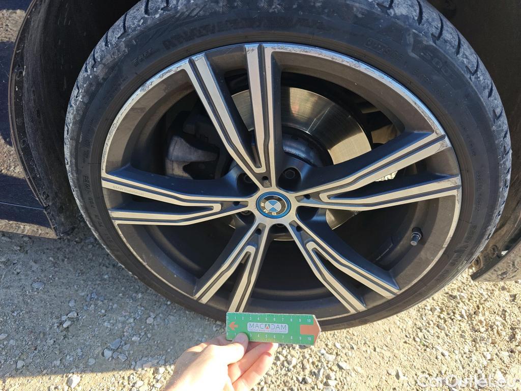  Bmw  Serie 3 BMW  / 2018 / 4P / sedán 320e #21