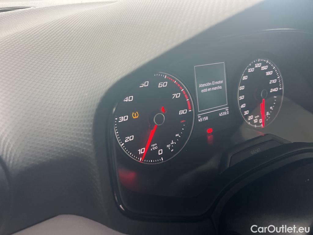  Seat  Ibiza SEAT  / 2017 / 5P / berlina con portón 1.0 TSI 81kW (110CV) Style Plus (AC) #14