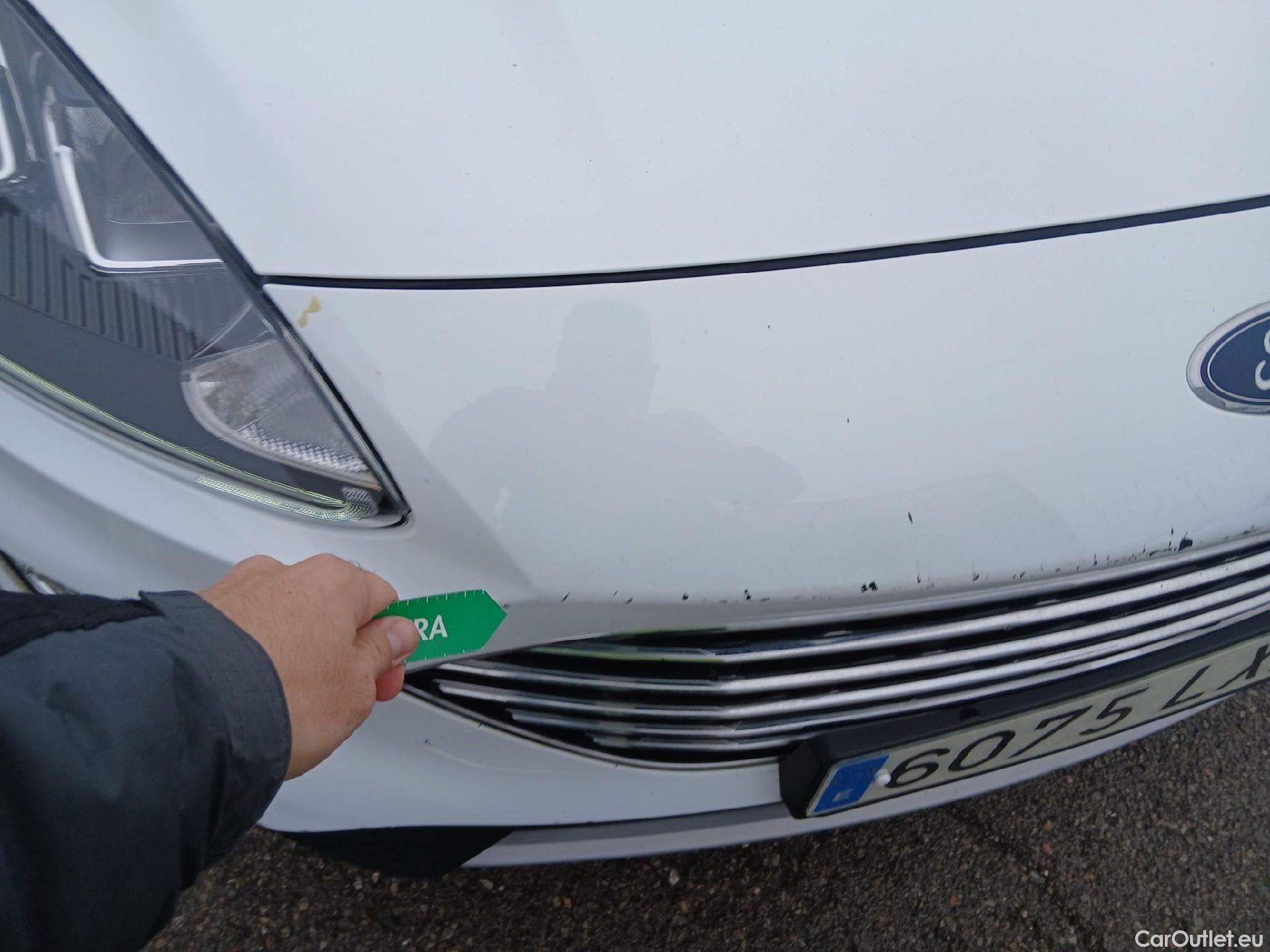  Ford  Kuga FORD  / 2019 / 5P / todoterreno Titanium 1.5T EcoBoost 88kW (120CV) #1