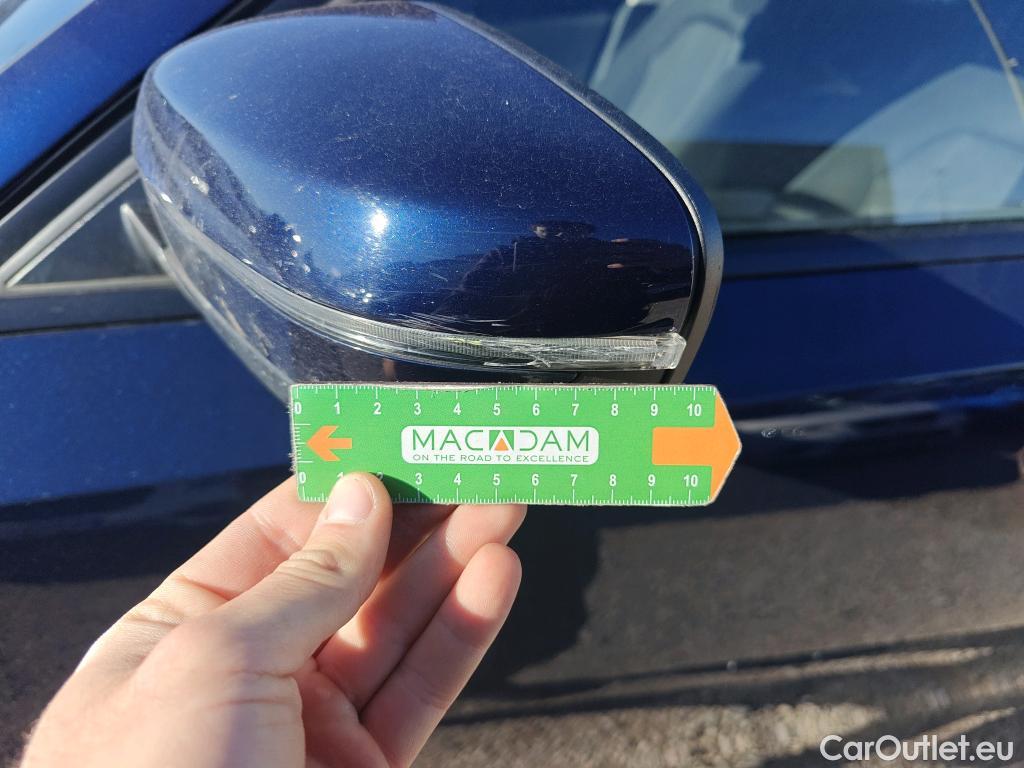  Bmw  Serie 3 BMW  / 2018 / 4P / sedán 320e #32