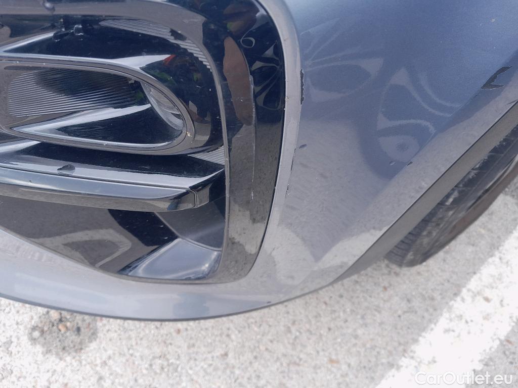  KIA  Sportage KIA  / 2018 / 5P / todoterreno 1.6 MHEV Black Edition 100kW (136CV) 4x2(SP) #32