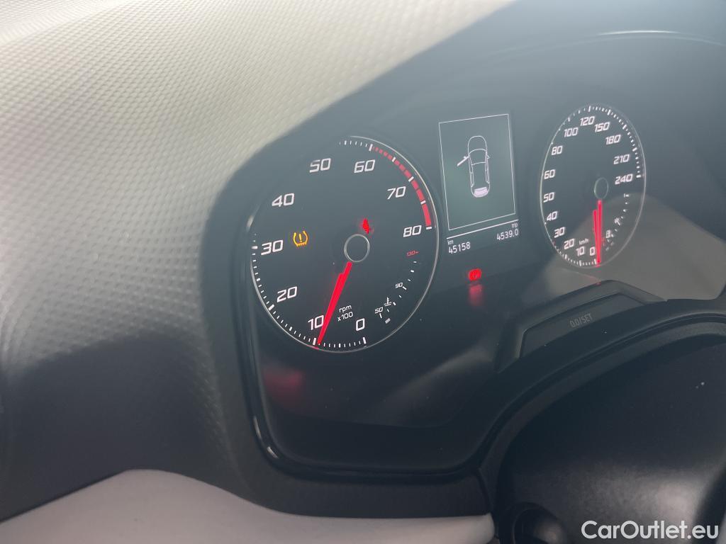  Seat  Ibiza SEAT  / 2017 / 5P / berlina con portón 1.0 TSI 81kW (110CV) Style Plus (AC) #15