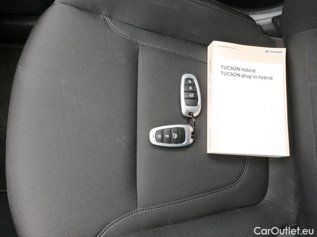  Hyundai  Tucson HYUNDAI  / 2020 / 5P / todoterreno 1.6 TGDI 169kW HEV Tecno Auto 2C #3