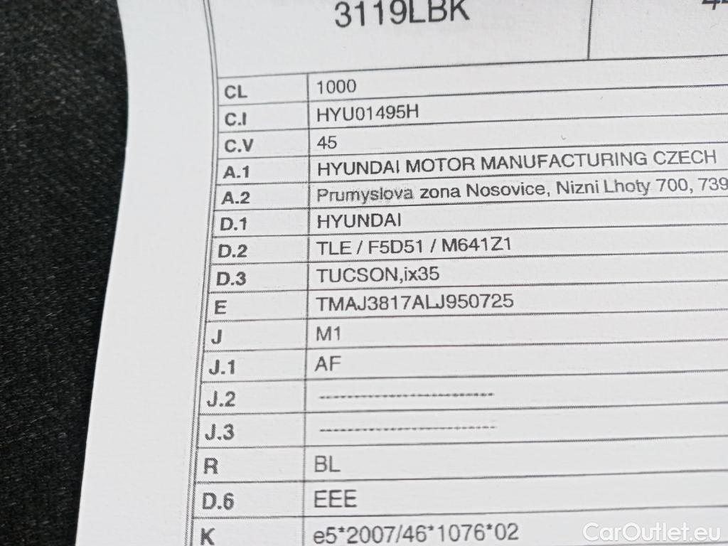  Hyundai  Tucson HYUNDAI  / 2018 / 5P / todoterreno 1.6 CRDI 85kW (116CV) 48V Tecno 4X2 ~ 29/12 FME MAIL CENTRO ZARAGOZA VEHICULO CON BASTIDOR INCORRECTO EN PARABRISAS #25