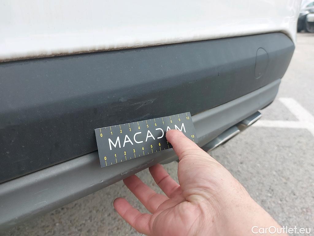  Hyundai  Tucson HYUNDAI  / 2018 / 5P / todoterreno 1.6 CRDI 85kW (116CV) 48V Tecno 4X2 ~ 29/12 FME MAIL CENTRO ZARAGOZA VEHICULO CON BASTIDOR INCORRECTO EN PARABRISAS #18