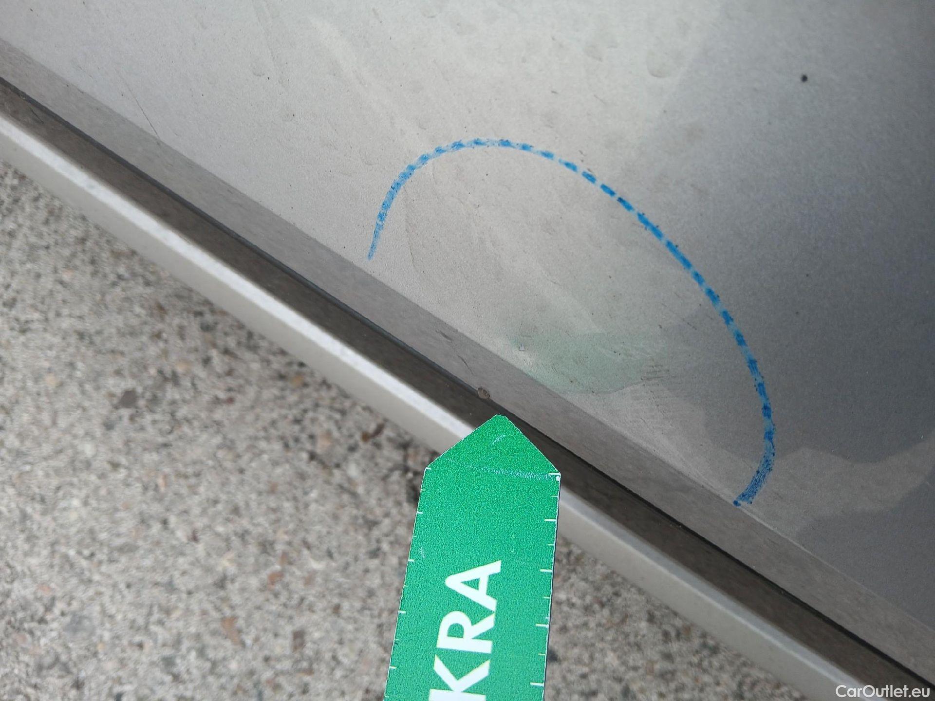  Audi  Q5  FYG 35 TDI advanced 2.0 TDI 165CV AT7 E6d #17