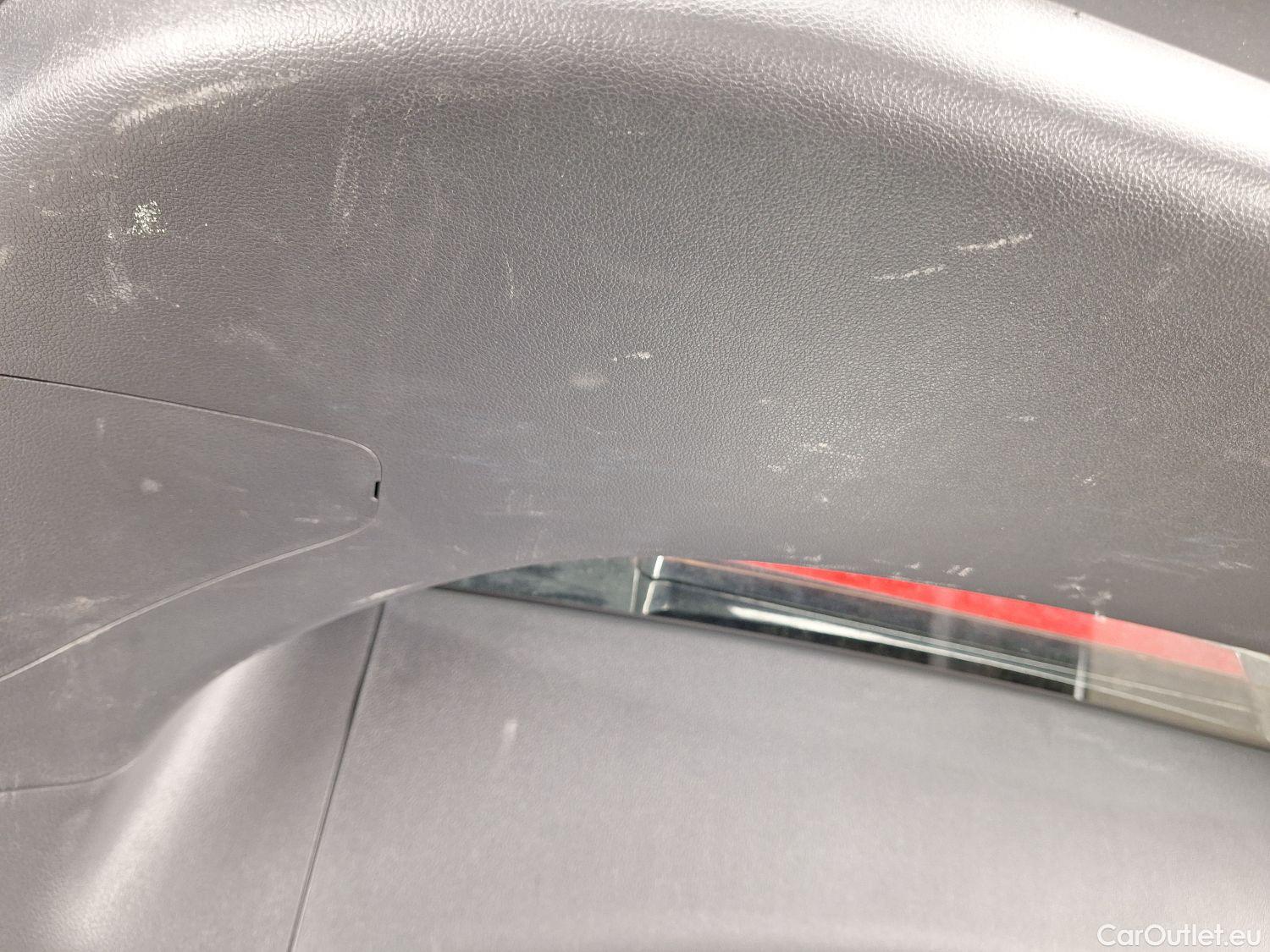  Hyundai   Ioniq Hyundai, FL'19, Hyundai 1.6 GDi ISG DCT Hybride Feel 5d #51