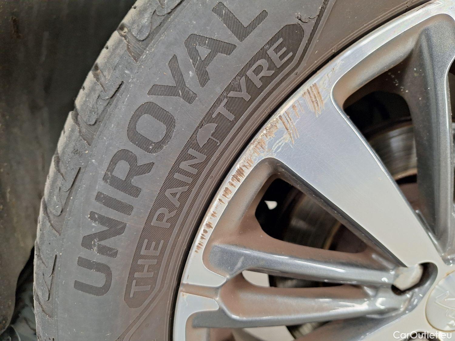  Peugeot  208 Peugeot,  '11, Peugeot  1.2 PureTech 81kW S/S Auto Allure 5d #1