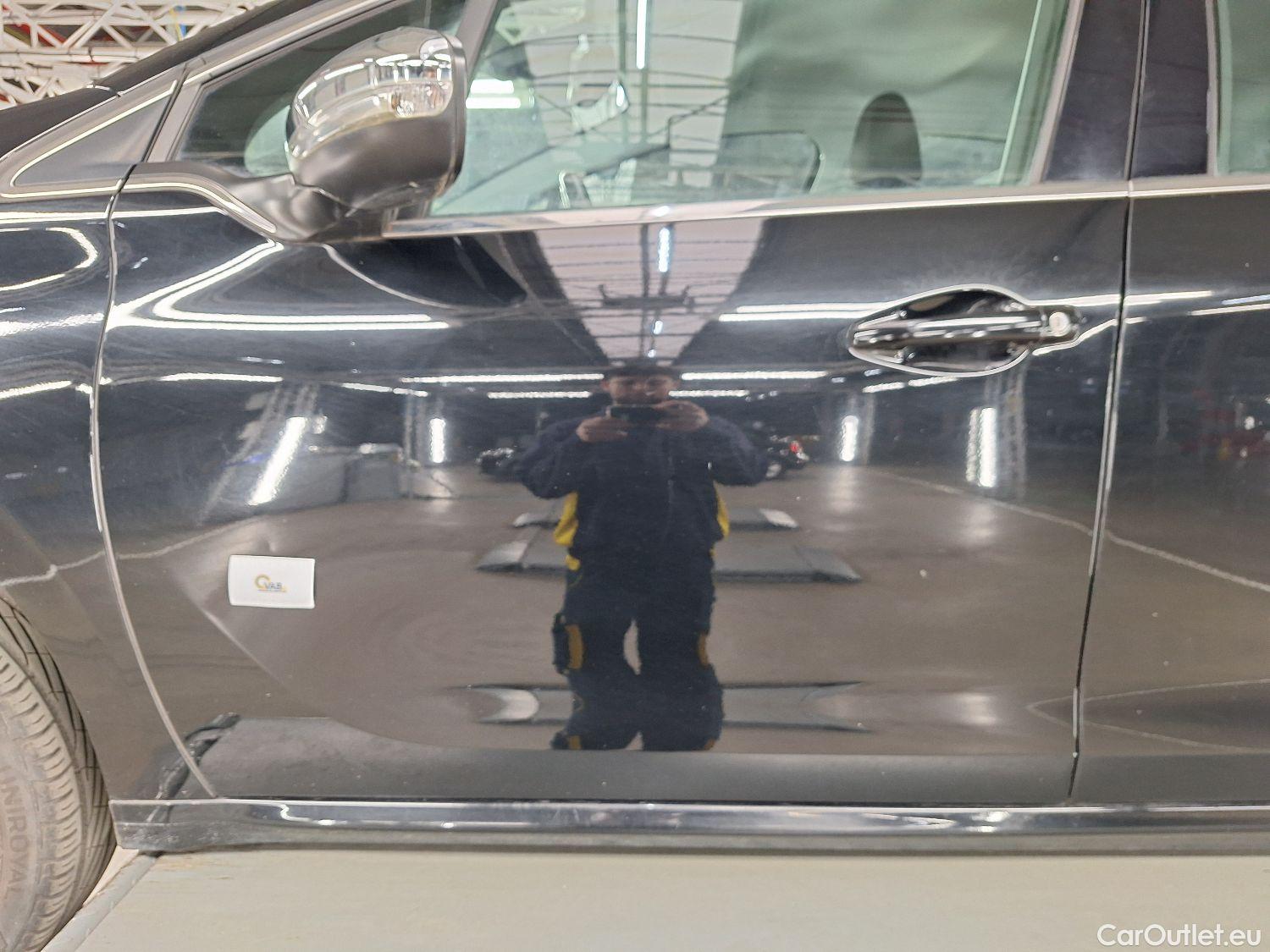  Peugeot  208 Peugeot,  '11, Peugeot  1.2 PureTech 81kW S/S Auto Allure 5d #61