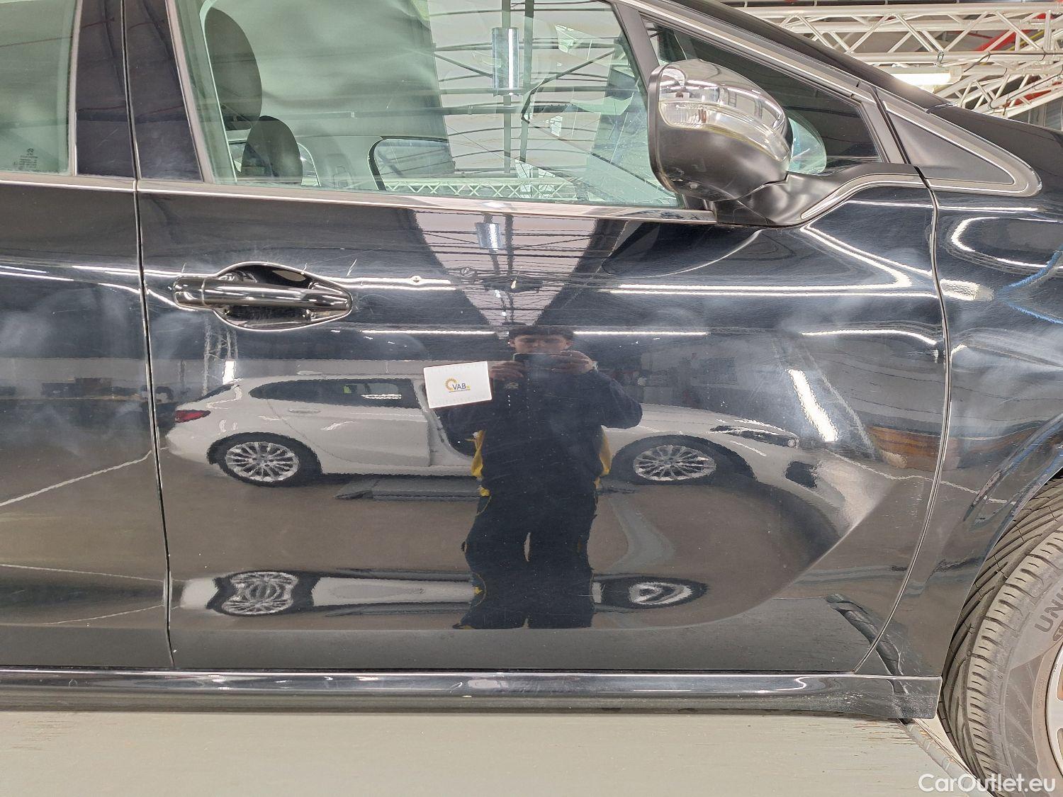  Peugeot  208 Peugeot,  '11, Peugeot  1.2 PureTech 81kW S/S Auto Allure 5d #32