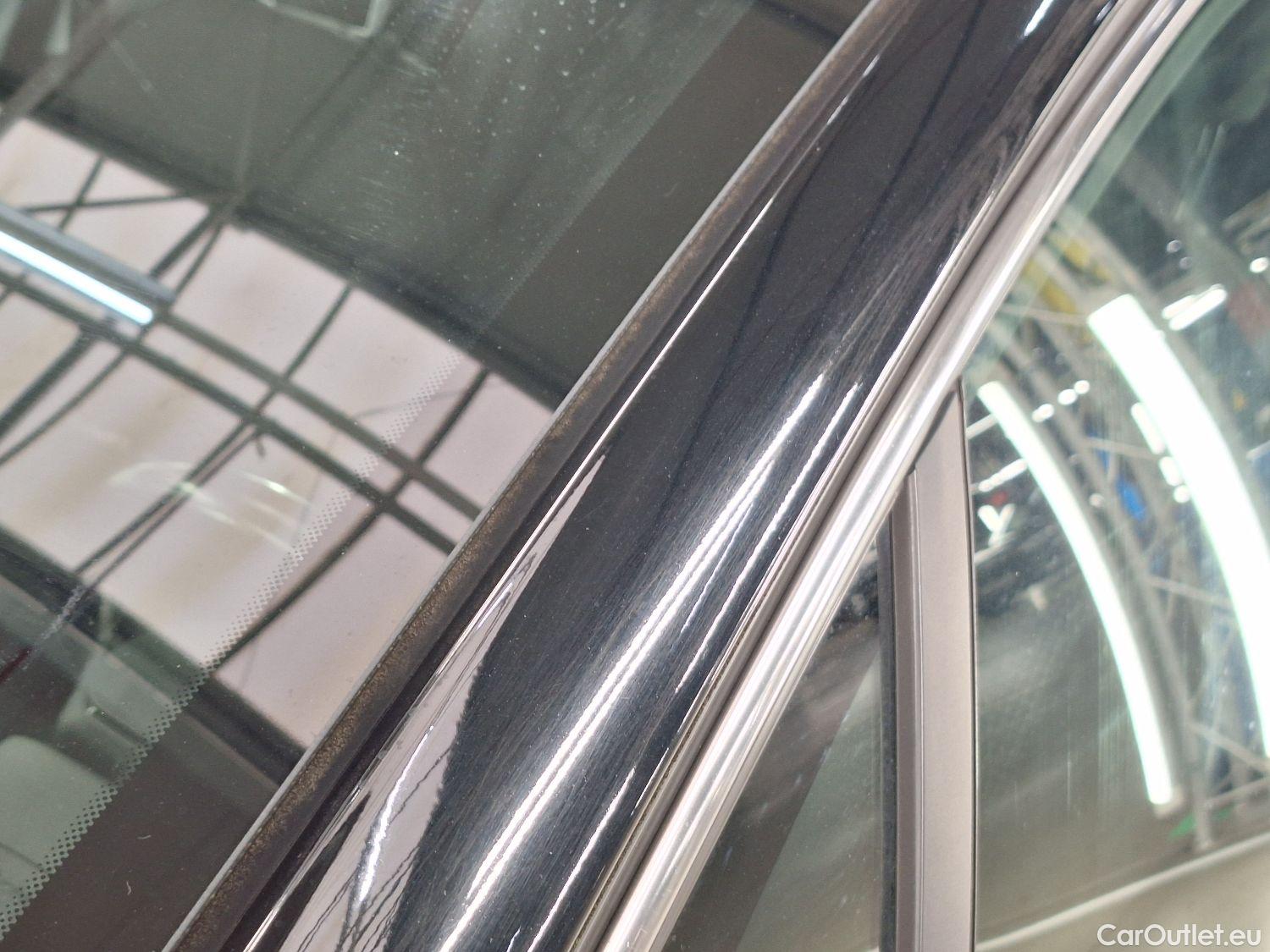  Peugeot  208 Peugeot,  '11, Peugeot  1.2 PureTech 81kW S/S Auto Allure 5d #28