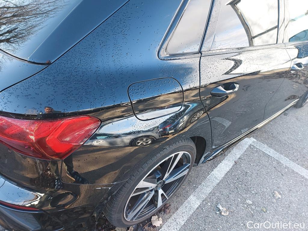  Audi  A3 AUDI  / 2020 / 5P / berlina con portón Sportback Black line 35 TFSI 110kW S tro #3