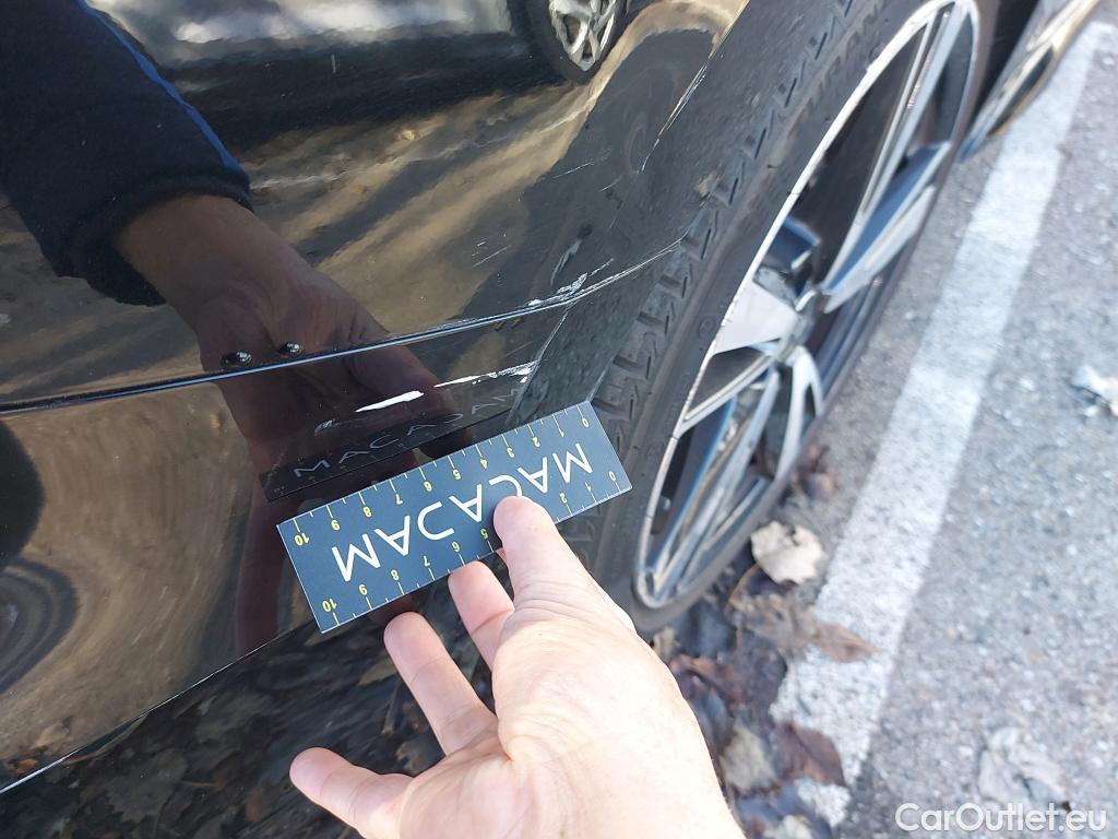  Audi  A3 AUDI  / 2020 / 5P / berlina con portón Sportback Black line 35 TFSI 110kW S tro #24