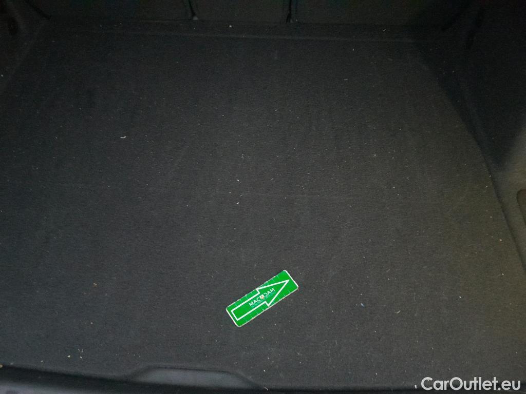  Bmw  X1 BMW  / 2022 / 5P / todoterreno sDrive18d #10