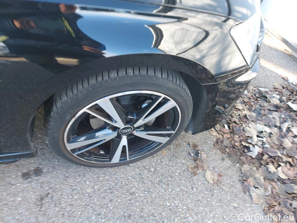  Audi  A3 AUDI  / 2020 / 5P / berlina con portón Sportback Black line 35 TFSI 110kW S tro #15