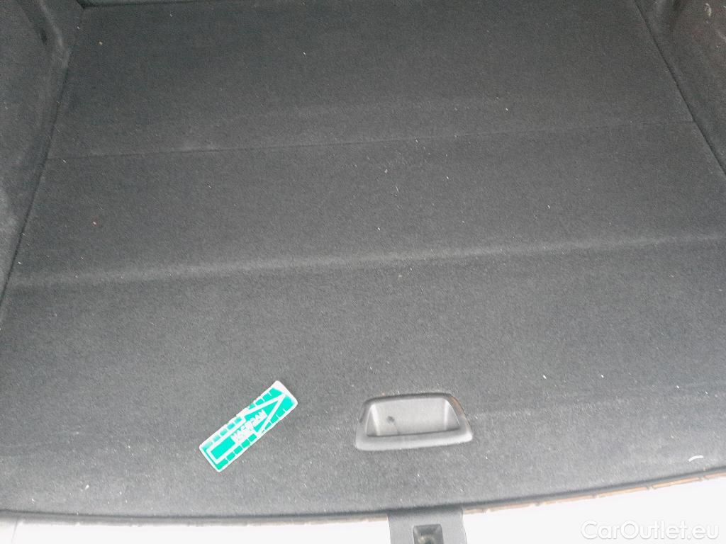  Bmw  X1 BMW  / 2019 / 5P / todoterreno sDrive18dA Corporate #3