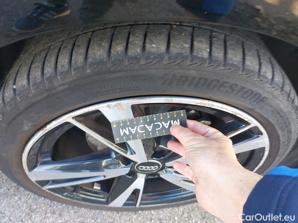  Audi  A3 AUDI  / 2020 / 5P / berlina con portón Sportback Black line 35 TFSI 110kW S tro #16