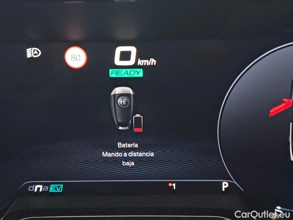  Alfa Romeo  TONALE Alfa Romeo  / 2022 / 5P / todoterreno 1.5 MHEV GASOLINA 130 CV SPRINT FWD #18