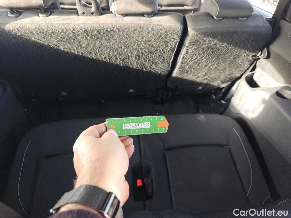  Dacia  Lodgy DACIA  / 2012 / 5P / monovolumen compacto Comfort Blue dCi 70kW (95CV) 7Pl - 18 #4