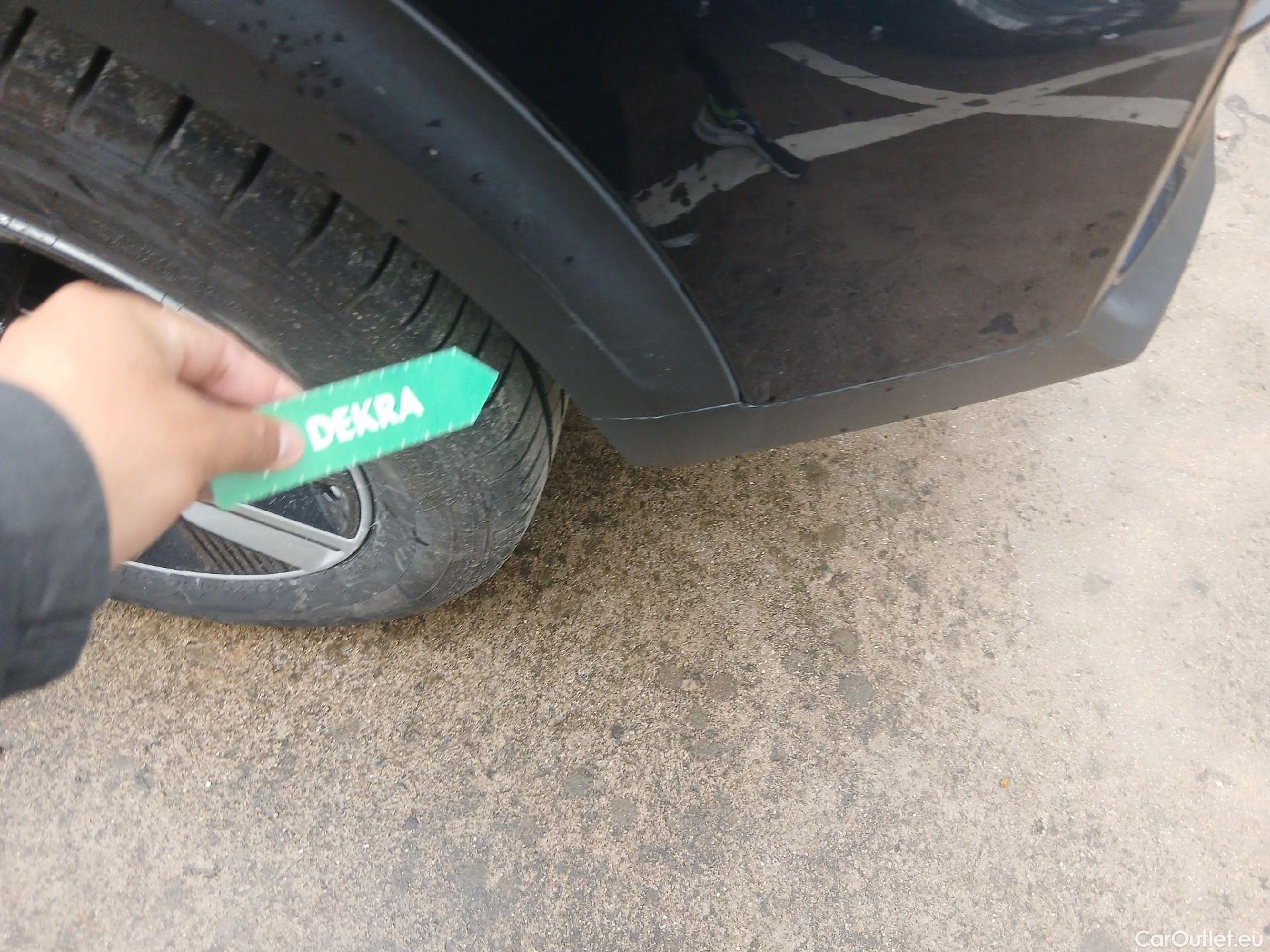  KIA  Niro KIA 1.6 GDi PHEV 104kW (141CV) Drive (AC) #20