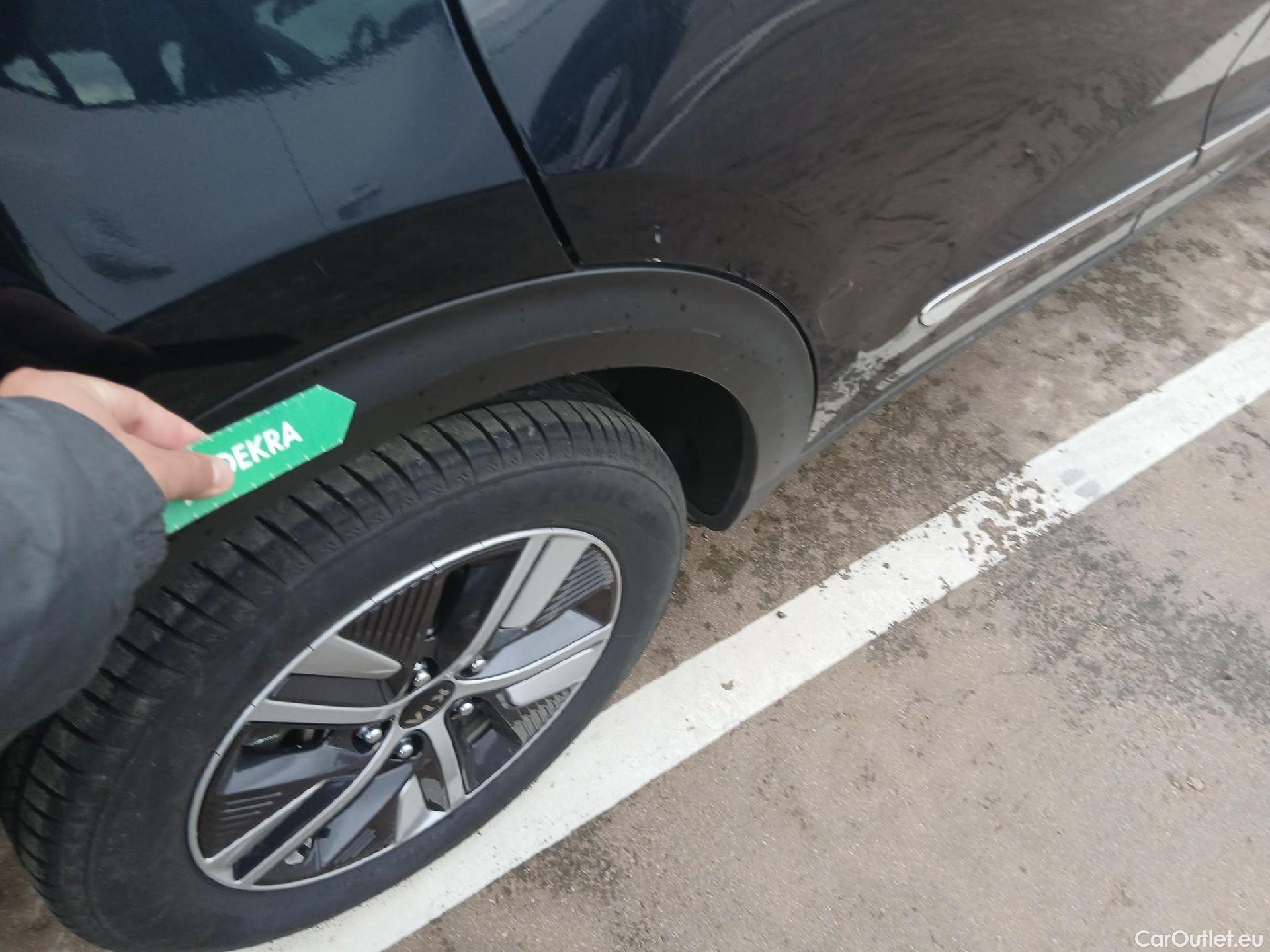  KIA  Niro KIA 1.6 GDi PHEV 104kW (141CV) Drive (AC) #26