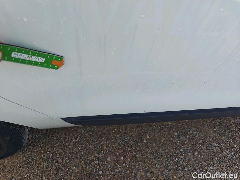  Dacia  Lodgy DACIA  / 2012 / 5P / monovolumen compacto Comfort Blue dCi 70kW (95CV) 7Pl - 18 #16