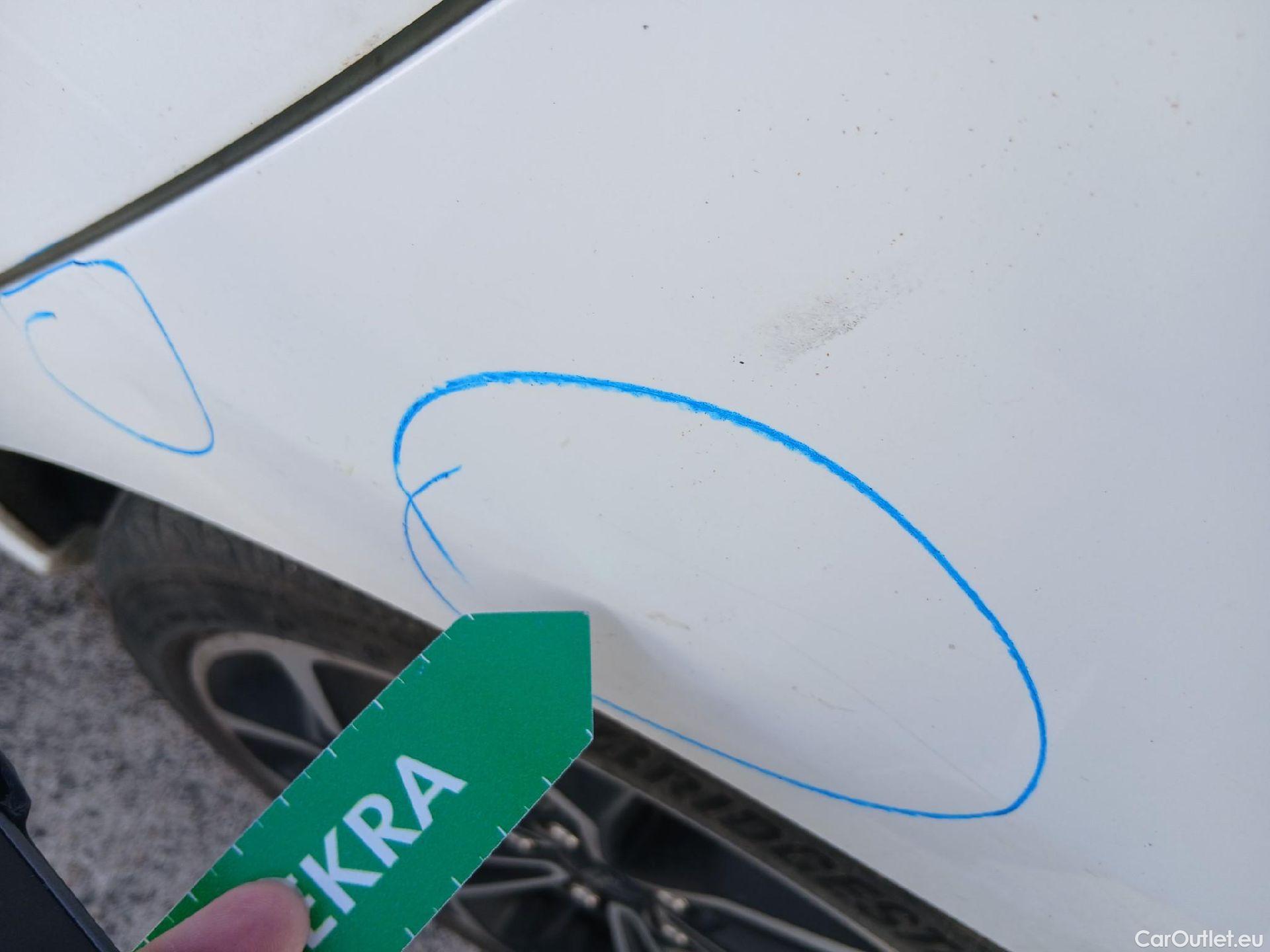  Ford  Focus FORD  / 2018 / 5P / berlina con portón 1.5 Ecoblue 88kW ST-Line Auto #30