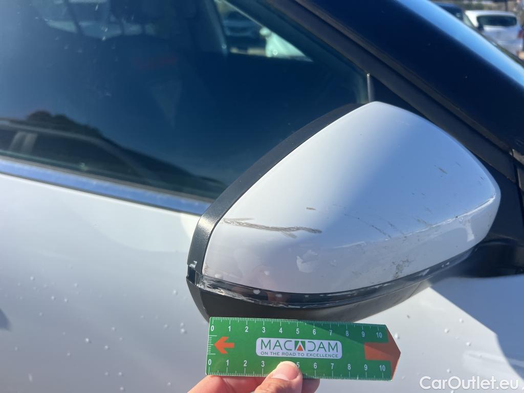  Citroen  C5 CITROEN  Aircross / 2018 / 5P / todoterreno BlueHdi 96kW (130CV) S&S Feel (AC) #17