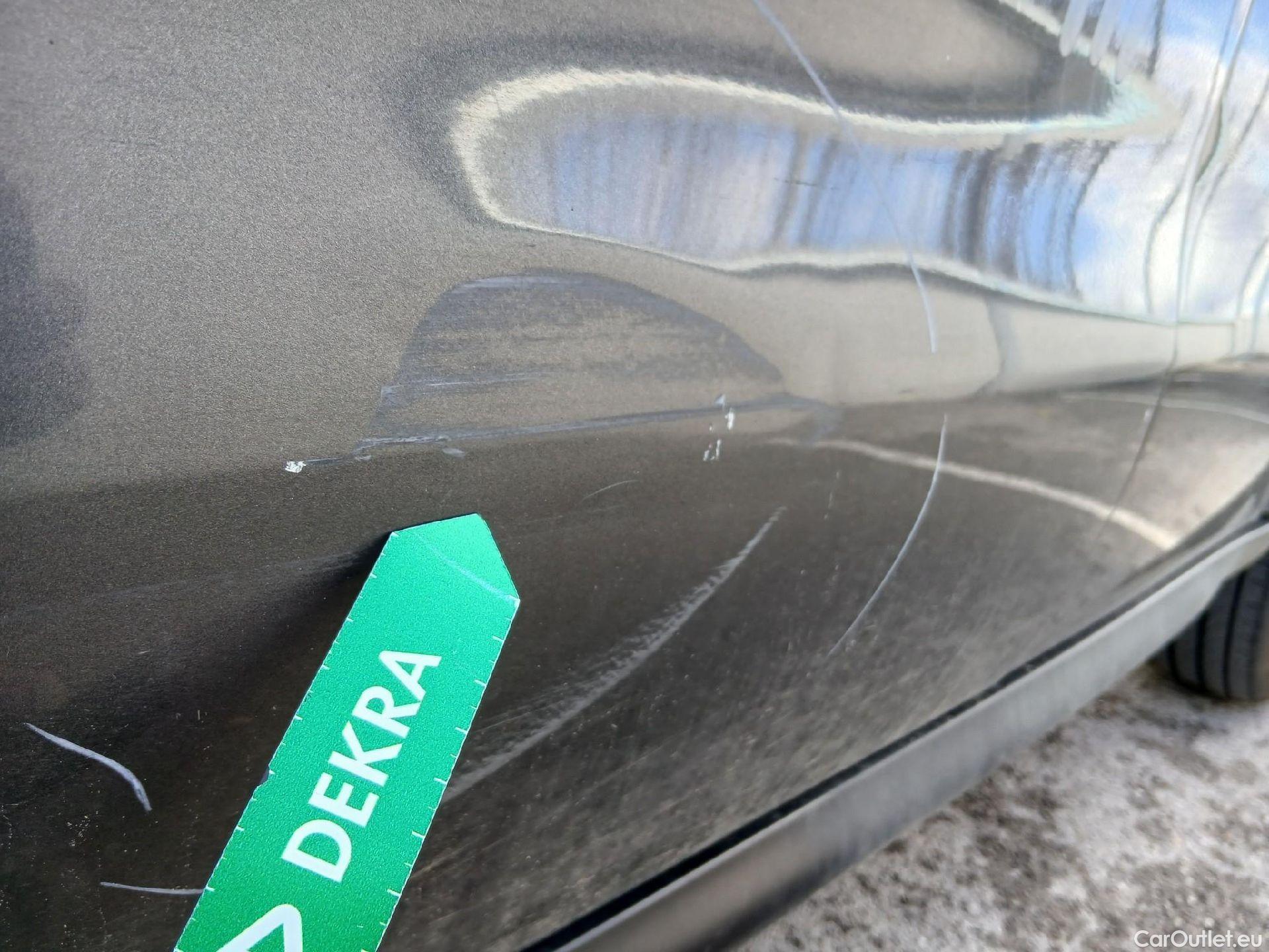  Citroen  C3 CITROEN  Aircross / 2021 / 5P / todoterreno BlueHDi 81kW (110CV) S&S Feel Pack #12