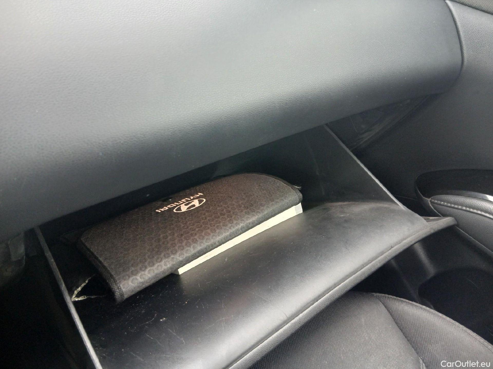  Hyundai  Tucson HYUNDAI  / 2020 / 5P / todoterreno 1.6 CRDI 100kW (136CV) 48V Tecno DCT 2C #1