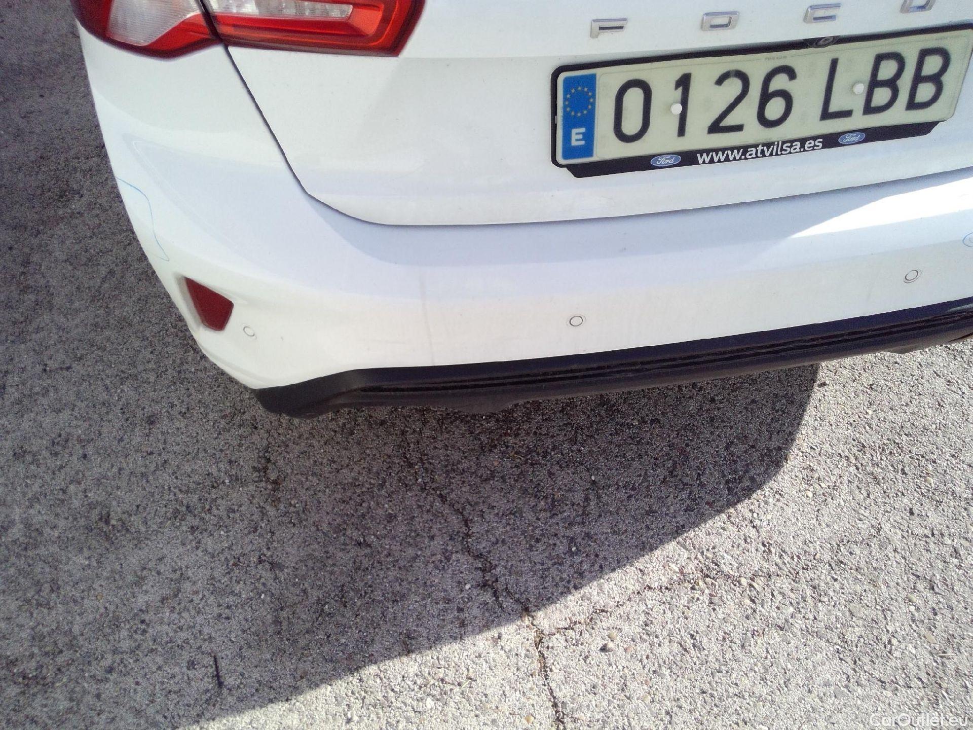  Ford  Focus FORD  / 2018 / 5P / berlina con portón 1.5 Ecoblue 88kW ST-Line Auto #39