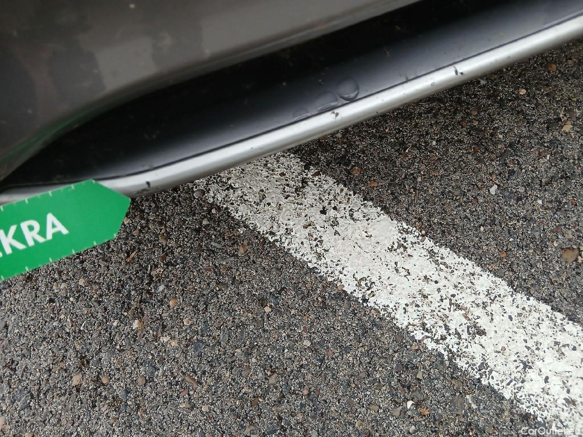  Hyundai   Ioniq HYUNDAI / 2019 / 5P / berlina con portón 1.6 GDI HEV Tecno DCT #15