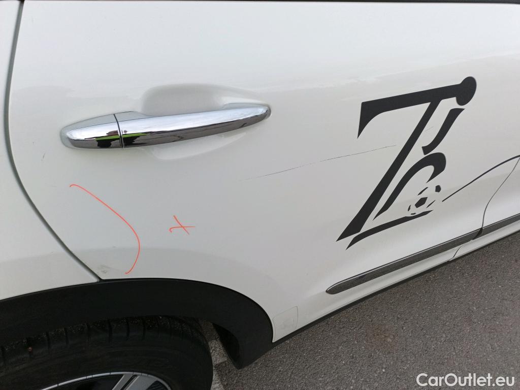  KIA  Niro KIA  PHEV / 2019 / 5P / crossover 1.6 GDi PHEV 104kW (141CV) Drive #17