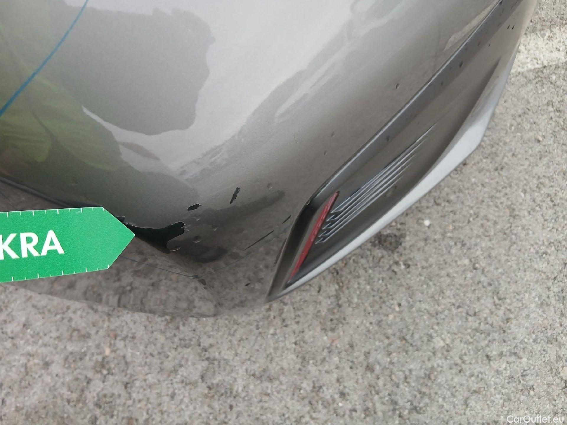  Hyundai   Ioniq HYUNDAI / 2019 / 5P / berlina con portón 1.6 GDI HEV Tecno DCT #25