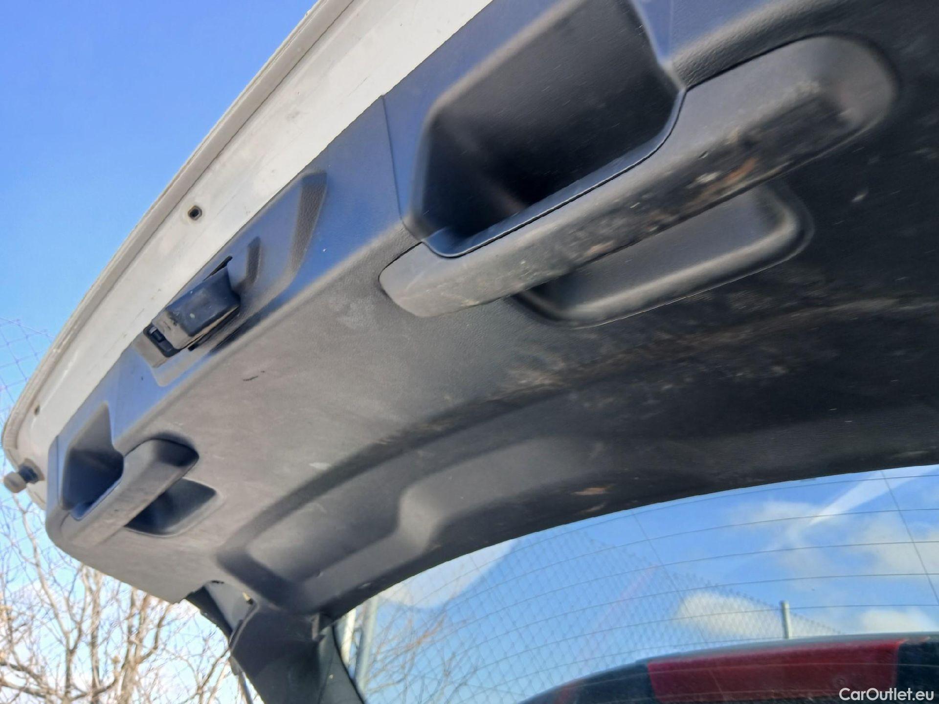  Ford  Focus FORD  / 2018 / 5P / berlina con portón 1.5 Ecoblue 88kW ST-Line Auto #8