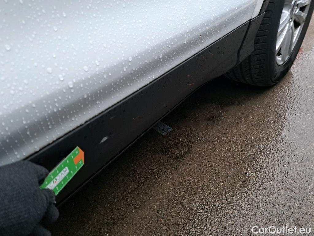  Ford  Kuga FORD  / 2016 / 5P / todoterreno 1.5 EcoBoost 88kW 4x2 Trend+ (CX) #41